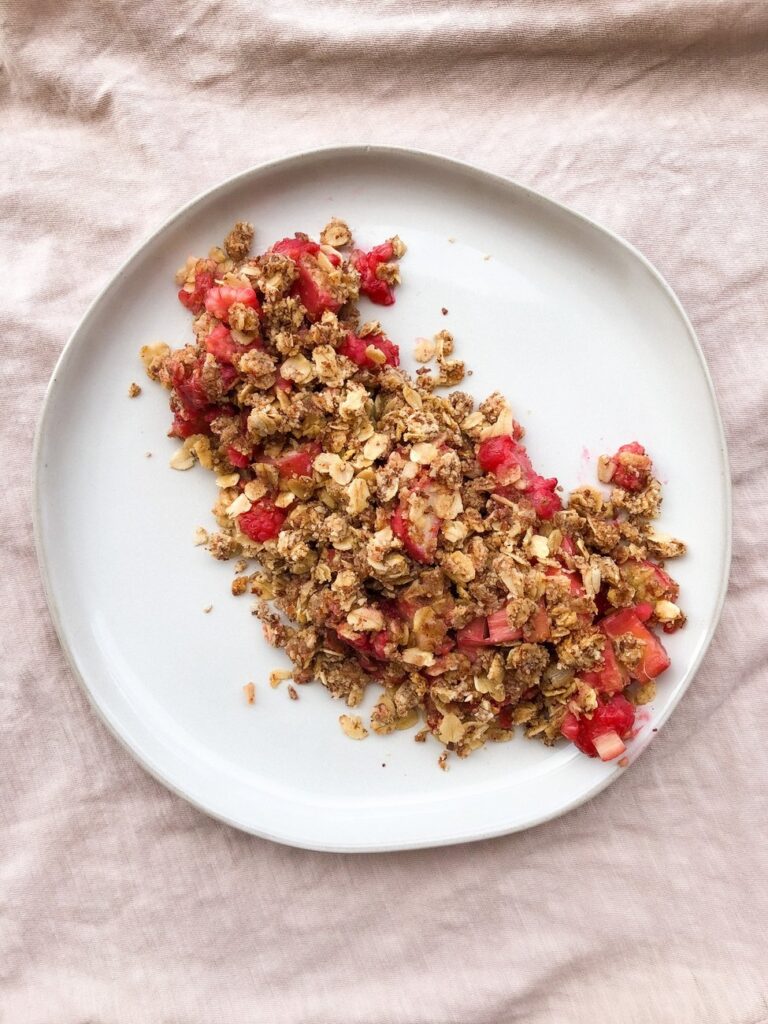 Rhubarb Raspberry Crisp